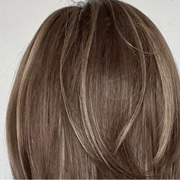 Gorgeous hair wig with highlights - top notch quality - Picture 3 of 3